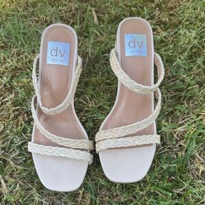 DV by Dolce Vita Women's Tan Braided Sandals